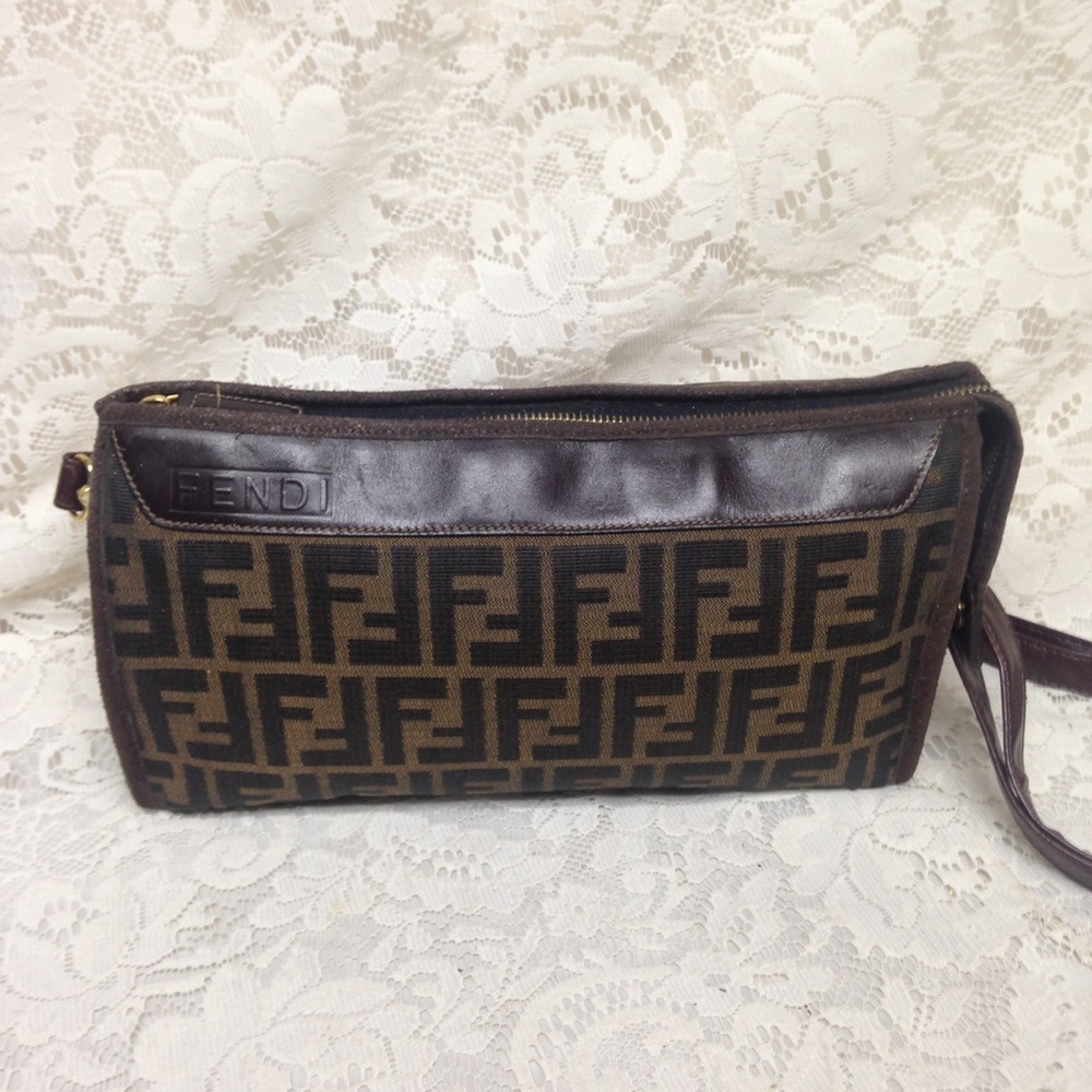 Vintage Fendi Zucca Pouch- Crossbody - Picture 3 of 12